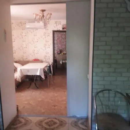 Сдам Дом До 8 Чел.К Морю 10 Мин.Пеше Apartment *